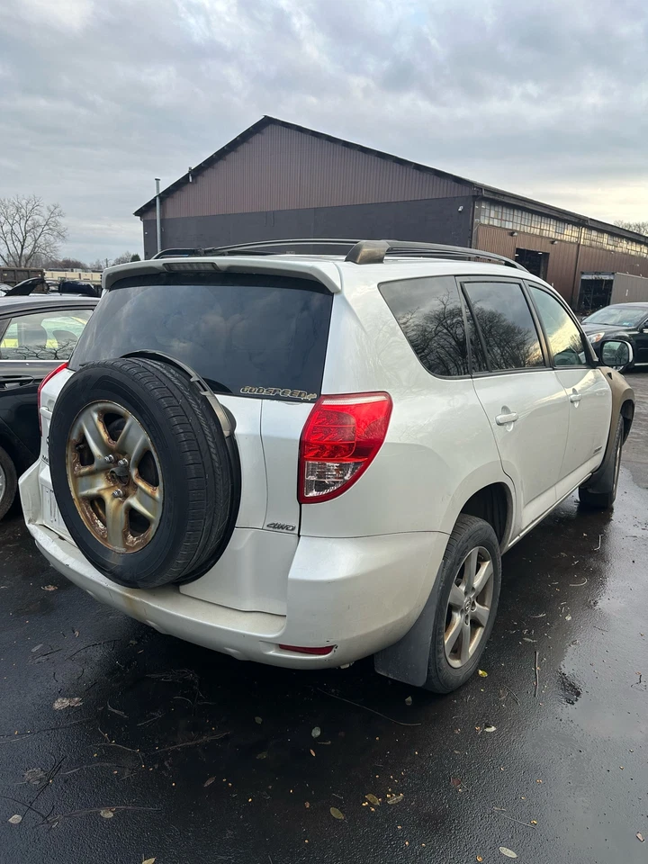 Used Rack and Pinion Assembly fits: 2007 Toyota Rav4 Power Rack and Pinion elect Foto 3 de 4