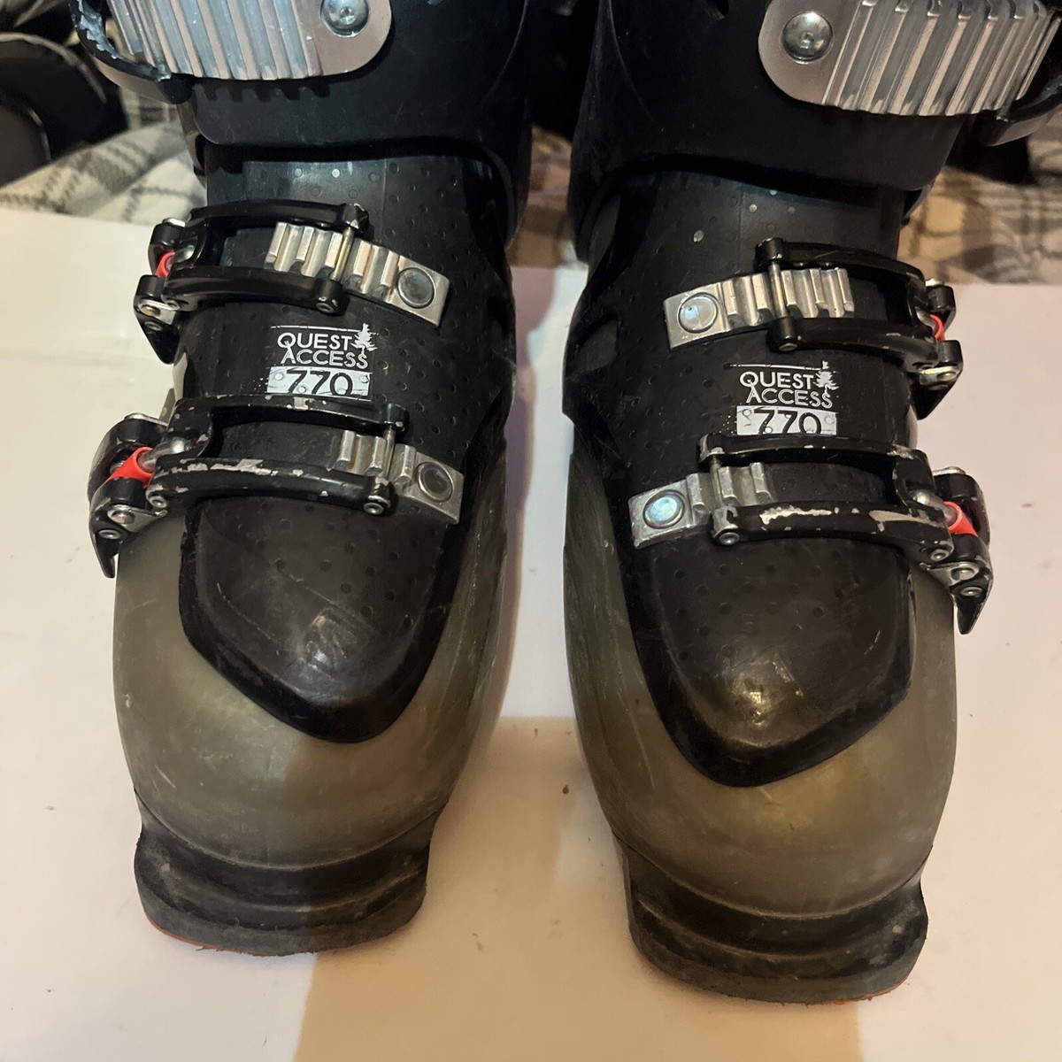 Salomon Quest Access 770 Men's Ski Boots CONTAGRIP 26,5 308 mm