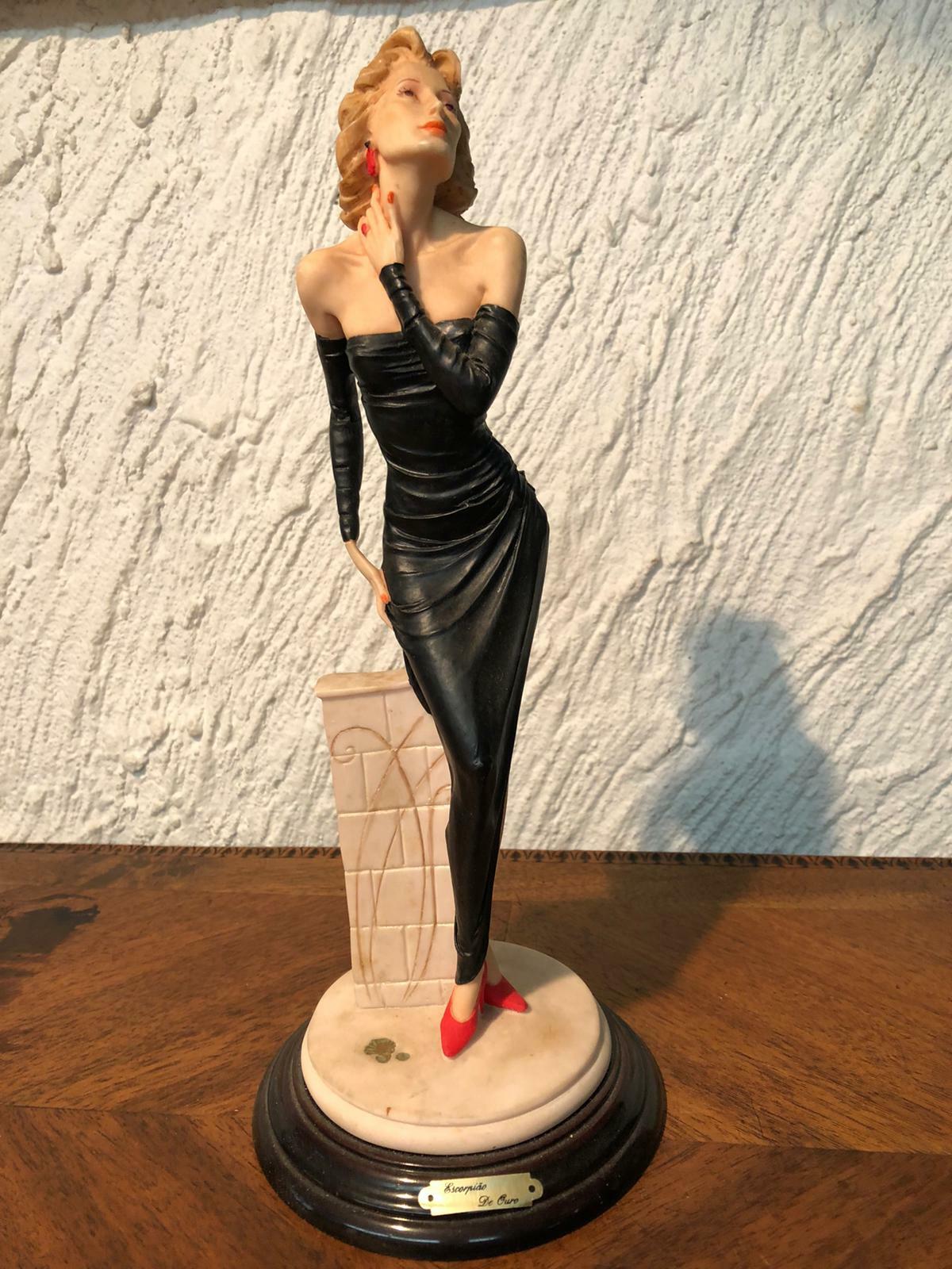 Foto 1 di 4