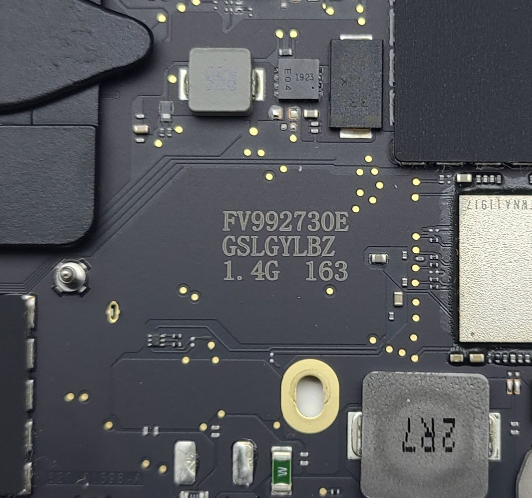 MacBook PRO A2159 2019 Logic Board 1.4GHz i5 8GB 128GB 820-01598-A  