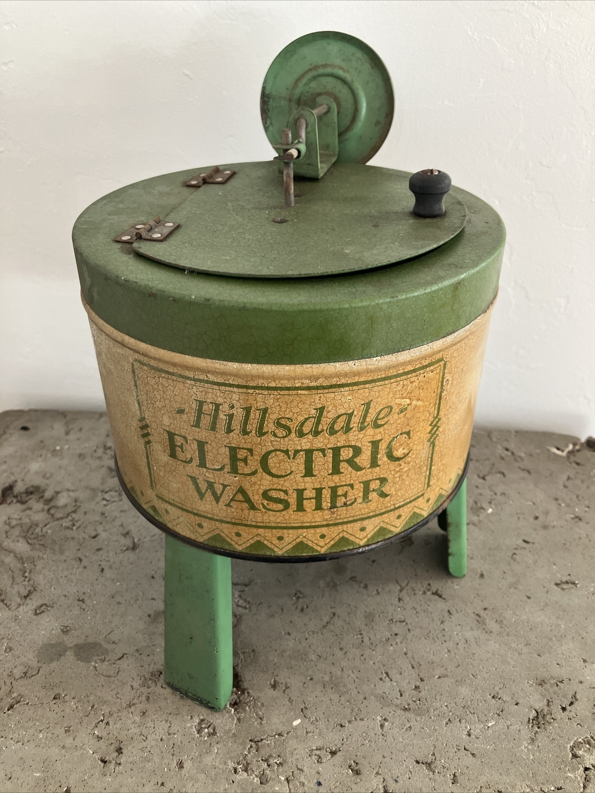 Vintage Hillsdale Electric Washer Tin Lithograph Toy Washing Machine eBay
