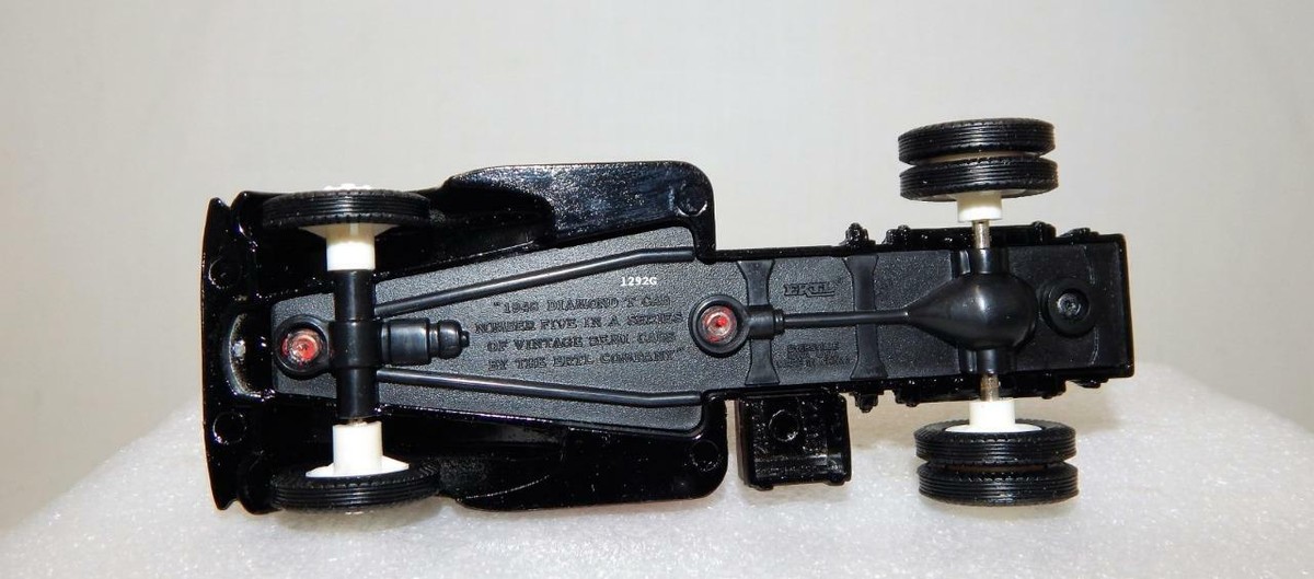 VEHICULE NEUF 1/43 Tracteur English Fordson - Ertl EUR 9,90 - FR