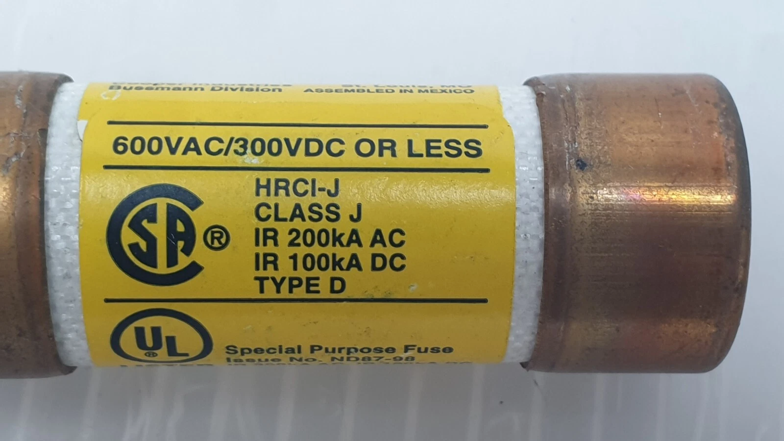 CSA marking on the LPJ-30SP fuse: 600VAC/300VDC, HRCI-J Class J, IR 200kA AC