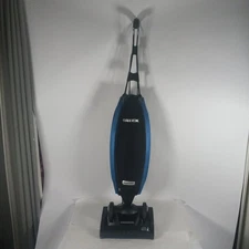 Oreck Magnesium LW100 Upright Vacuum Cleaner 2-Speed Lightweight Bagged