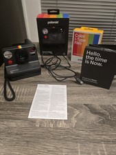 Polaroid Now 2nd Generation I-Type Instant Film Camera + 1 New Instant Film Pack