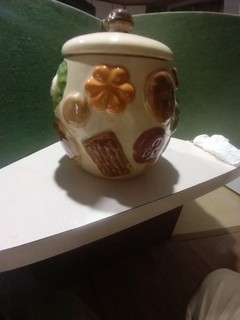 Cookies All Over Vintage 1950s Cookie Jar Beige Color