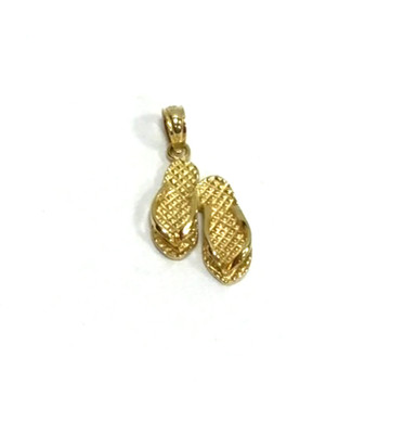 (MA3) Ladies 14k Yellow Gold 1.1 Grams Cape Cod Flipflop Sandel Pendant 5/8''