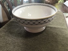 VILLEROY BOCH AUDUN FERME FOOTED SALAD BOWL 7.5" # 10-1067-3190 MADE IN GERMANY