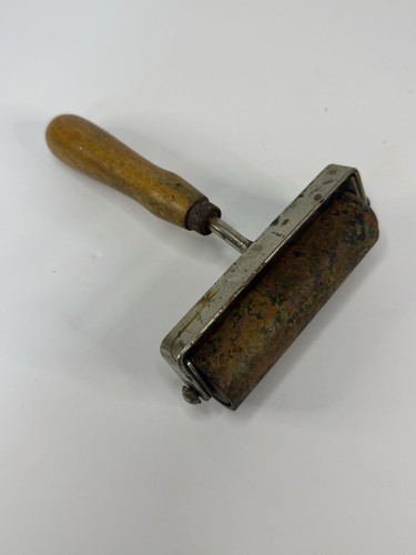 Vintage Hunt Pen Company Rubber Block Speedball Brayer Ink Roller Wood Handle