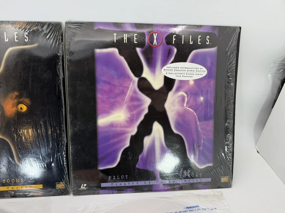 The X Files (Laserdisc) Episodes 1X79 - 1X01 Bundle 1x02 1x20 Foto 3 de 4