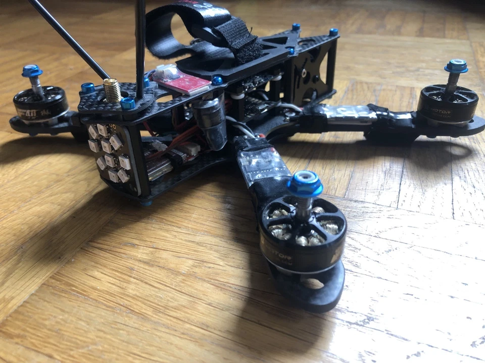 Alien Impulse RC FPV Racing Freestyle Drohne KISS FC No Betaflight no DJI 2-6S  - Bild 2 von 4