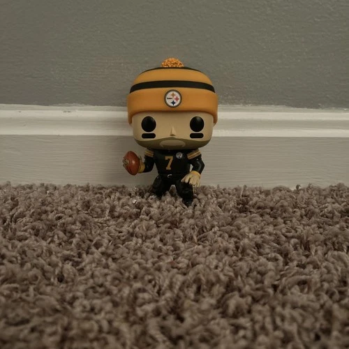 Funko Pop! Football Pittsburgh Steelers NFL Ben Roethlisberger #76 No Box