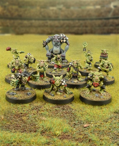 WWG Gutrot Greenskins - Basher the Blitzer - 28mm Miniaturas, Futbol, Blood Bowl - Imagen 8 de 8