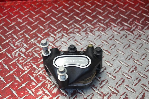 2007 HARLEY ELECTRA GLIDE FRONT BRAKE CALIPERS PADS & BOLTS FOR PARTS EG126 - Picture 5 of 13