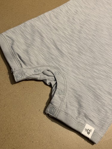 Burt's Bees Bandanarama Romper Shorts Jumpsuits 2 Piece Baby Boy New Born NB NEW - Picture 6 of 8