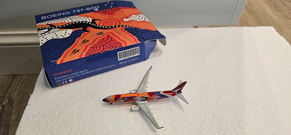 NG Models Qantas Airways B737-838WL 1:400 B-7380001A Yananyi