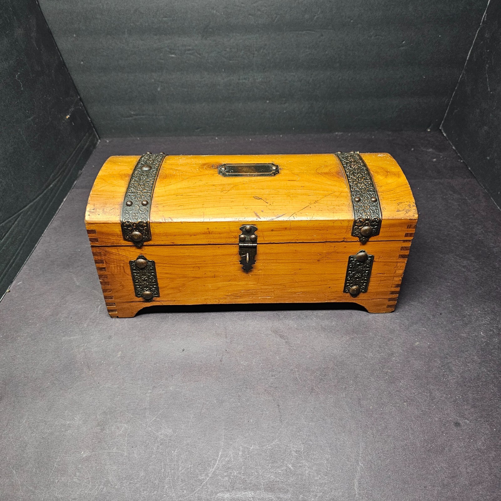 Vintage Jewelry Box McGraw Box Company NY. Treasure Box Chest 2 Metal