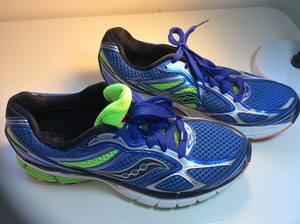 saucony men's guide 7 running shoe