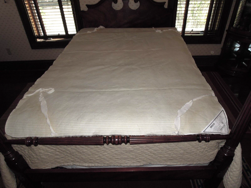 Lambs Wool Mattress Pad 53" x 78" - Picture 6 of 8
