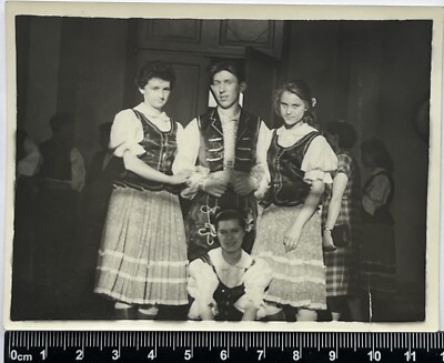 Three Pretty Cute Young Women Charming Attractive Girls Nice Guy Old Photo #540