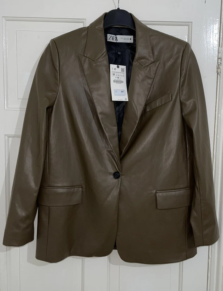 CHAQUETA BLAZER ZARA MARRÓN IMITACIÓN CUERO CON HOMBRERAS, BOLSILLOS TALLA M NUEVA CON ETIQUETAS Foto 2 de 4