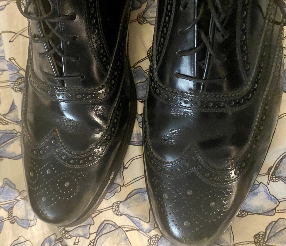 Vintage Florsheim Royal Imperial 96324 shoes Visiting Vintage for Modern Style - The Florsheim Royal  main image 3