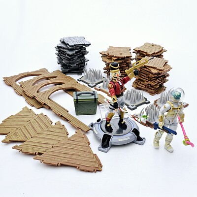Jazwares EPIC Games FORTNITE 4'' LEVIATHAN & CRACKSHOT + LATE GAME SURVIVAL KIT