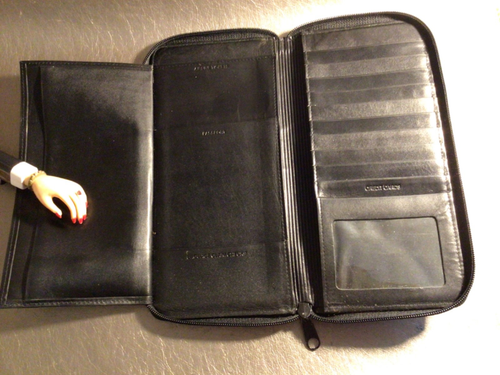 Cartera de viaje de cuero negra organizadora de pasaportes DOPP - cremallera alrededor - Imagen 5 de 9