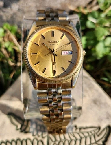 Vtg Seiko SQ 5Y23-8A61 Day/Date President RARE Gold Tone Dial 35mm Men's Watch!