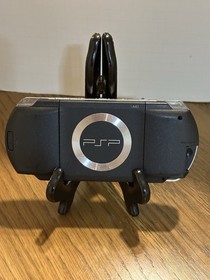 Sony Playstation Portable PSP 1001 Handheld Console Black FOR PARTS OR REPAIR