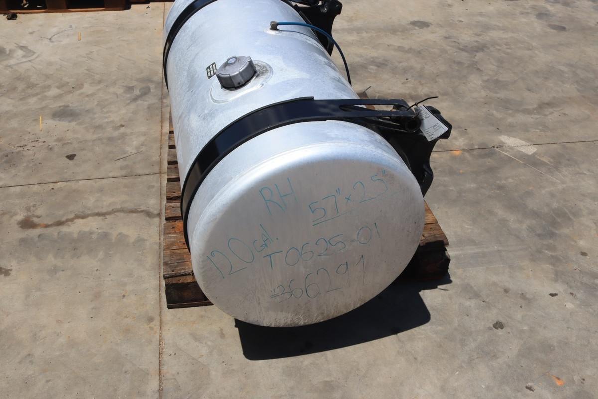 2018-2025 FREIGHTLINER CASCADIA 125 RIGHT SIDE FUEL TANK ALUMINUM