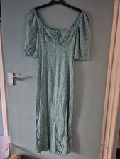 H&M Size S Small Green Floral Short Sleeve Midi Dress (825/216/v)