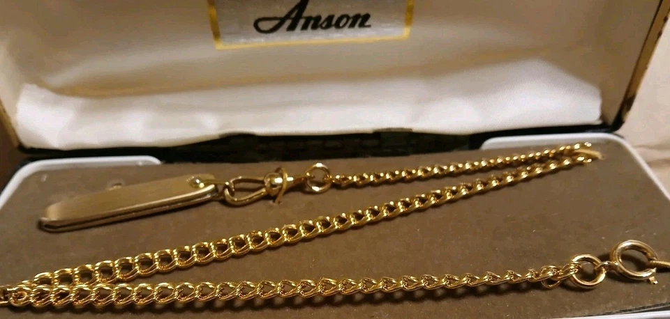 Navaja de bolsillo Anson de colección con iniciales doradas con llavero de cadena Foto 3 de 4