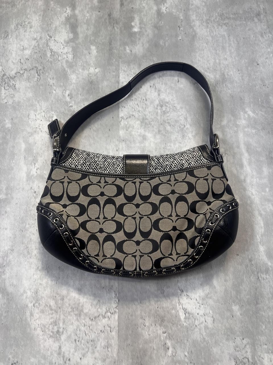 Y2K Coach Signature Soho Black Shoulder Bag - Gem