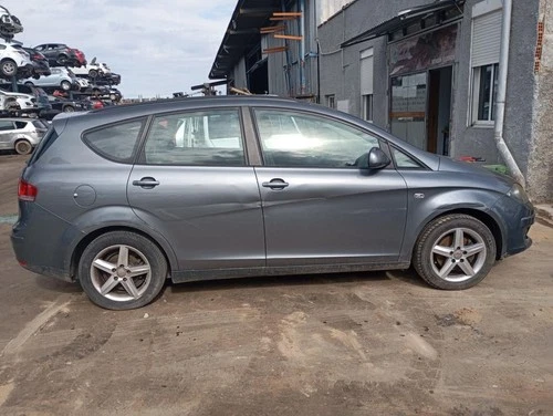 13226860 Piloto Trasero Central para SEAT ALTEA XL (5P5) 2012 2615160 - Imagen 7 de 8