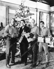 8b20-17054 Lorne Greene Dan Blocker Michael Landon Pernell Roberts Christmas tim