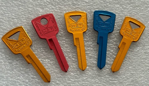 vintage Curtis brand key blanks, H27 , locksmith, Set of 5 H-27