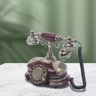 Foto 1 di 9