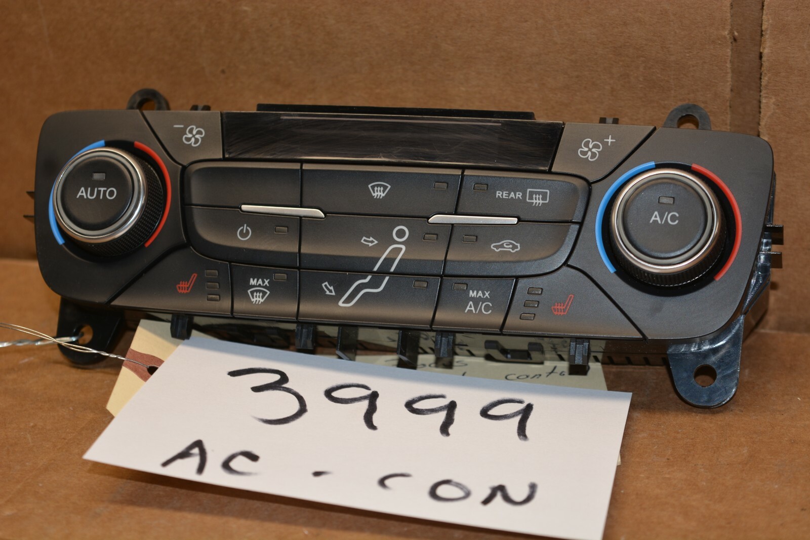 16 17 18 FORD FOCUS AC and Heater Control Used Stock #3999-AC 
