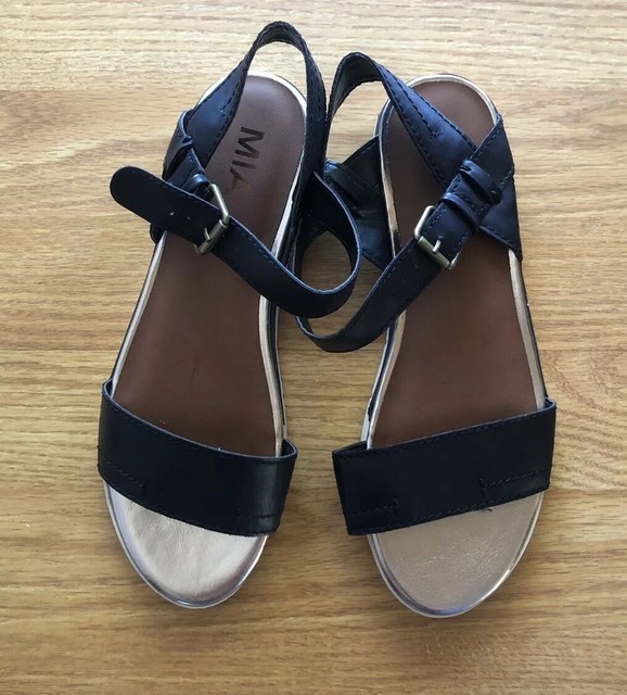 Mia ankle strap sandals size 8 Black Gold | eBay
