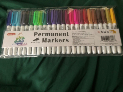 24 colors permanant markers kinda like a sharpie new never used