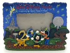 DISNEY WORLD PICTURE FRAME Fab 4 YEAR 2000 Very Nice Condition Mickey  Friends
