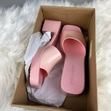 Steve Madden Harlin Sandal in Pink