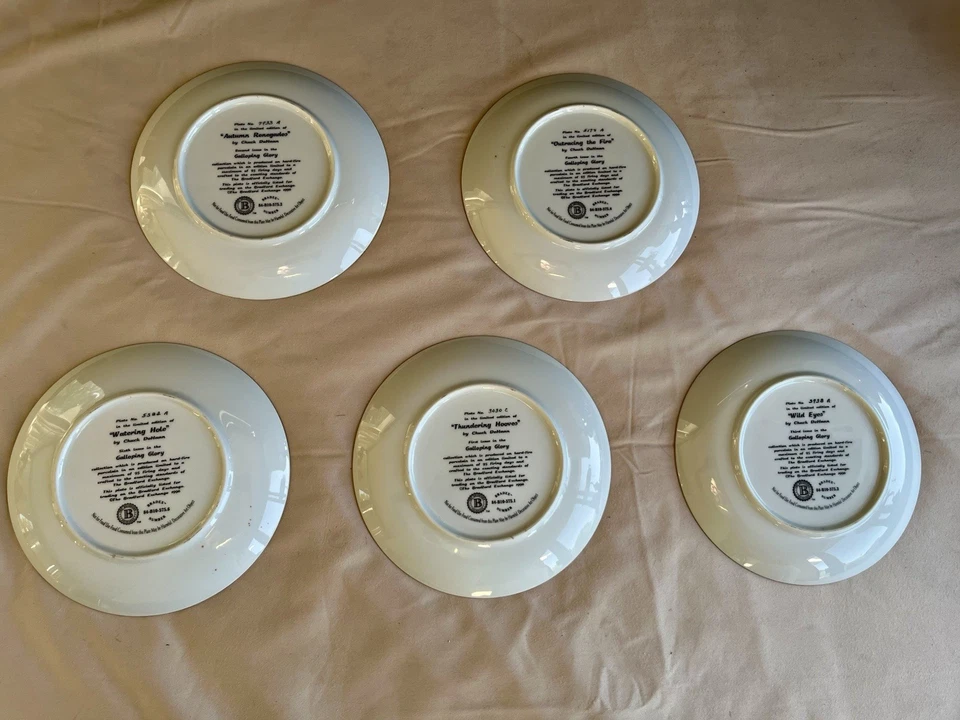 Colección Gloria Galopante de 5 por Chuck DeHann de The Bradford Exchange Foto 2 de 4