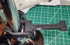 D104 Lazy Bar - Key up Bar In Black