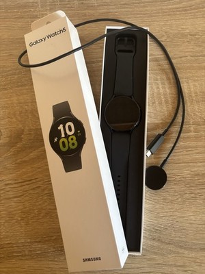 Samsung Galaxy Watch5 44mm Aluminiumgehäuse Graphite  - WiFi