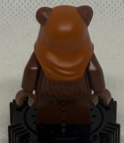 LEGO Star Wars (8038) Wicket Minifigure Ewok Battle of Endor sw0237