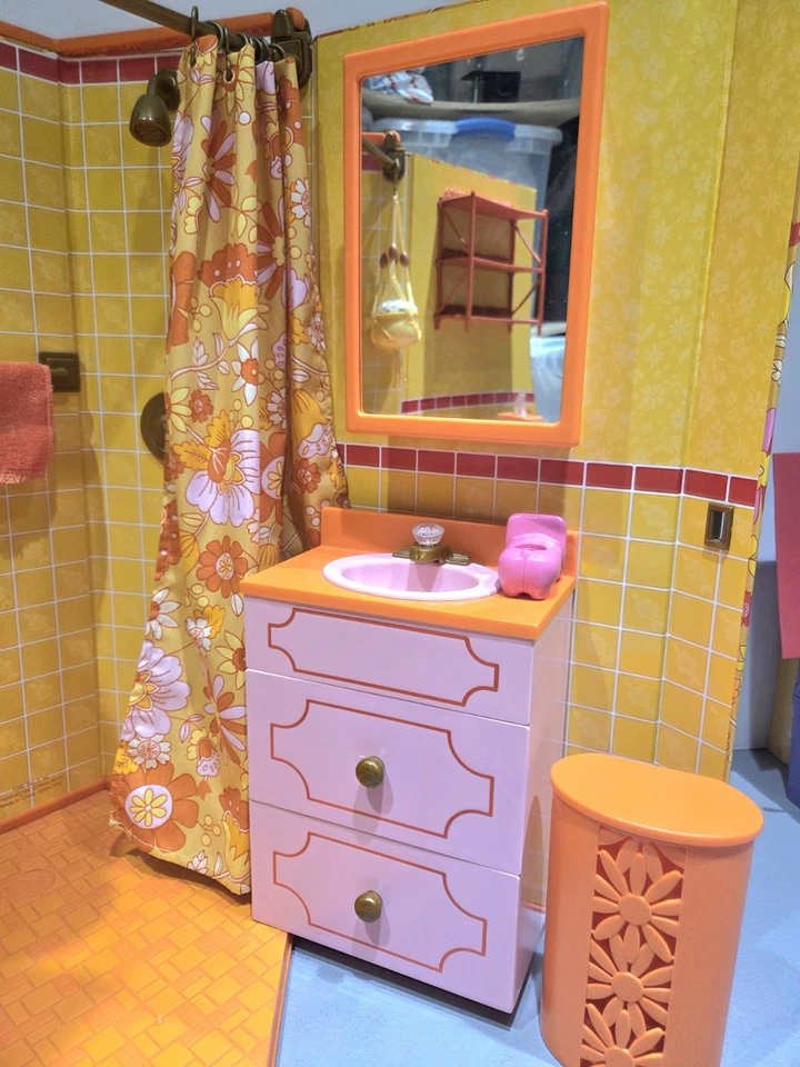 American Girl Doll Julie's Groovy Bathroom Set Accessories Shower Sink Toilet  - Image 2 of 4