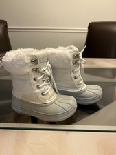 London Fog Girls' Cold Weather Lace Up Boots Size 8