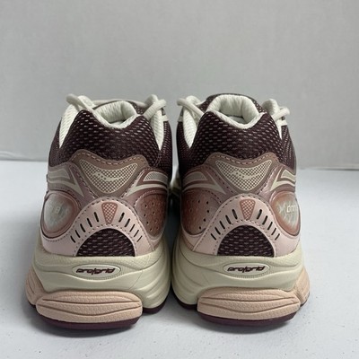Saucony ProGrid Omni 9 Ivory Peony S70739 15 Size 11 Runner Workout White Pink Saucony ProGrid Omni 9 Ivory Peony S70739 15 Size 9.5 Runner  main image 3